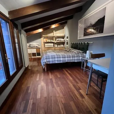 Margherita W/ Terrace Apartment