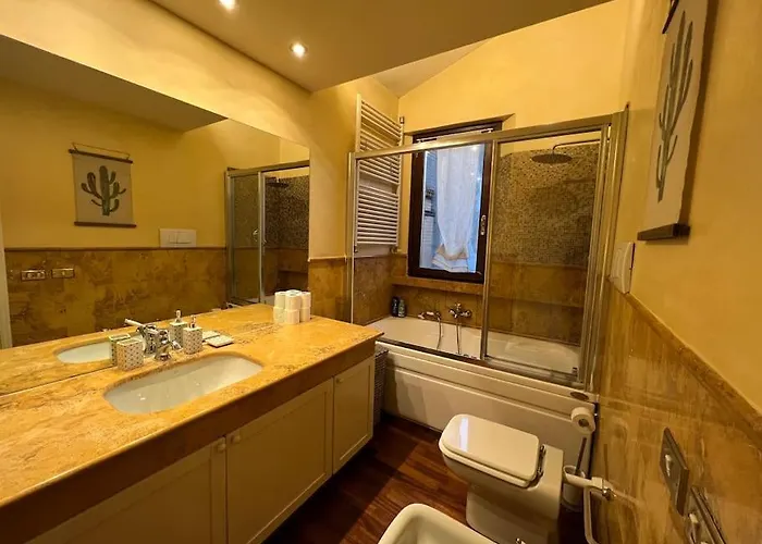 Margherita W/ Terrace 아파트 볼로냐