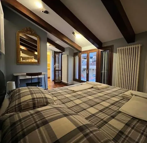 Margherita W/ Terrace * 볼로냐